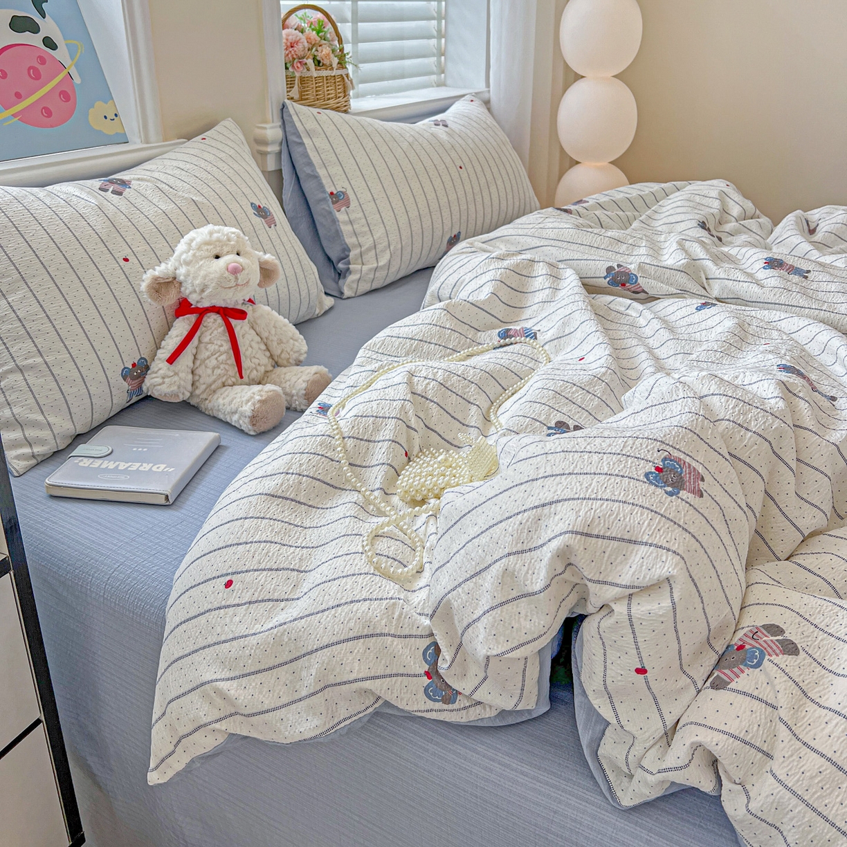 91家纺网 家纺一手货源 找家纺 梦纤绒 2025新款云感木棉皱皱双层纱四件套-简单款 条纹小象