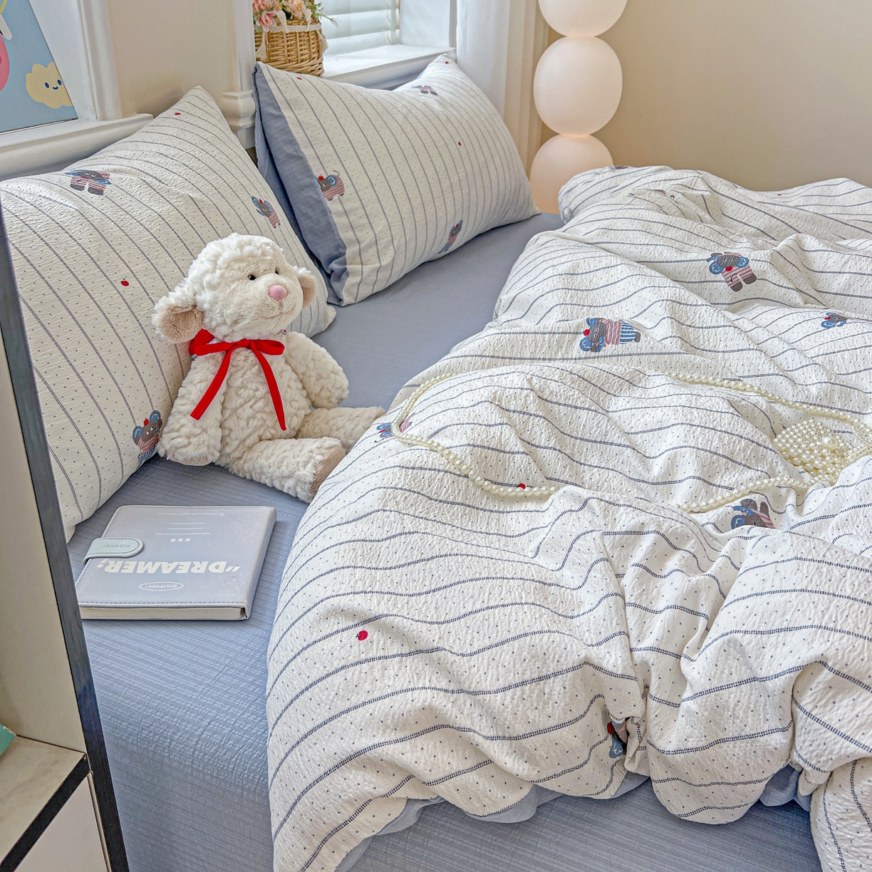 91家纺网 家纺一手货源 找家纺 梦纤绒 2025新款云感木棉皱皱双层纱四件套-简单款 条纹小象