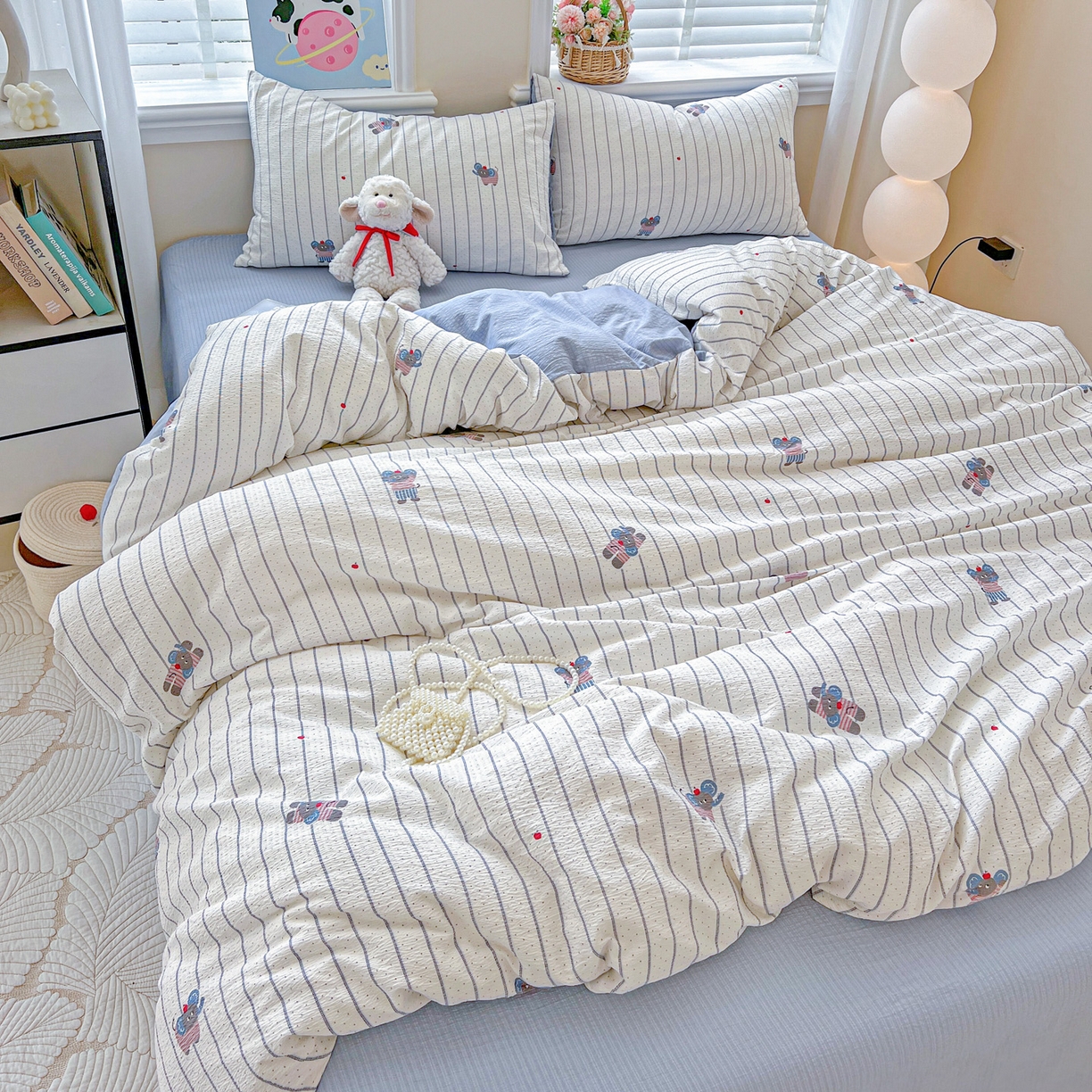 91家纺网 家纺一手货源 找家纺 梦纤绒 2025新款云感木棉皱皱双层纱四件套-简单款 条纹小象