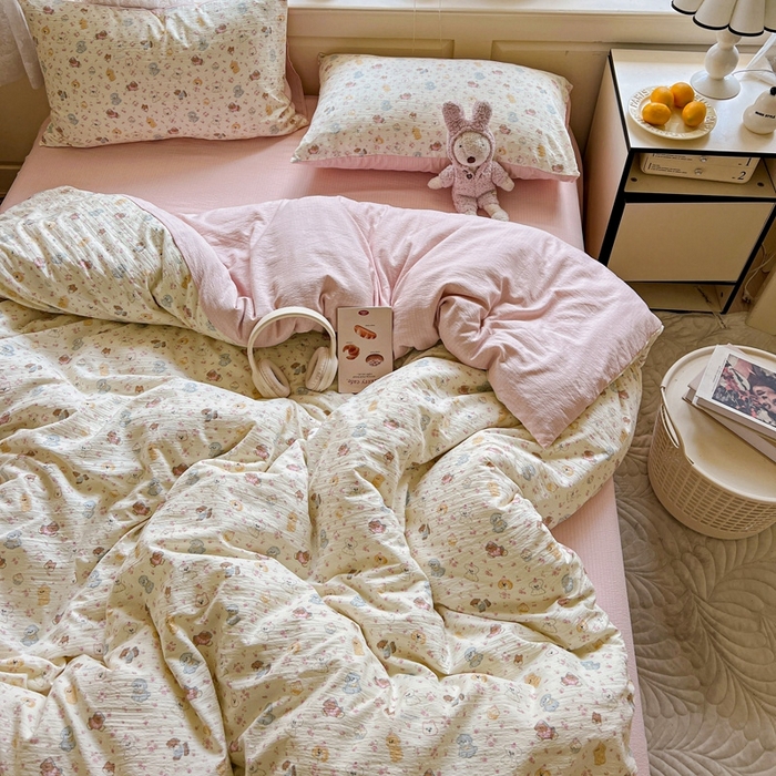 91家纺网 家纺一手货源 找家纺 梦纤绒 2025新款云感木棉皱皱双层纱四件套-简单款 西高地