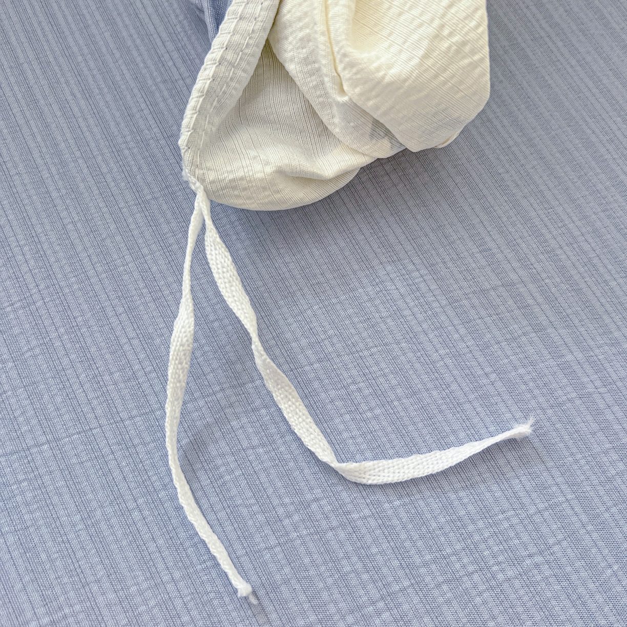 91家纺网 家纺一手货源 找家纺 梦纤绒 2025新款云感木棉皱皱双层纱四件套-简单款 夏天