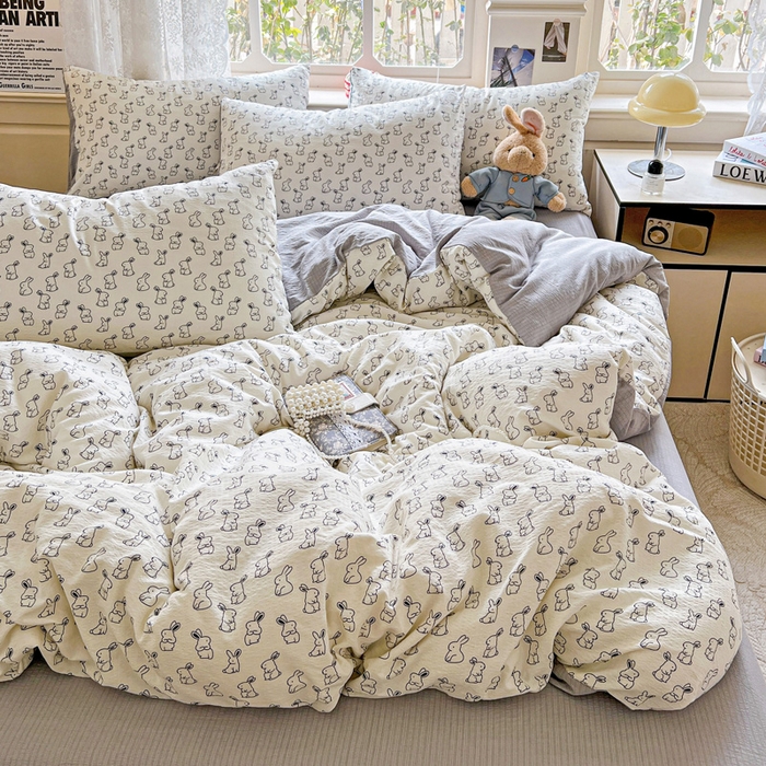 91家纺网 家纺一手货源 找家纺 梦纤绒 2025新款云感木棉皱皱双层纱四件套-简单款 小黑兔