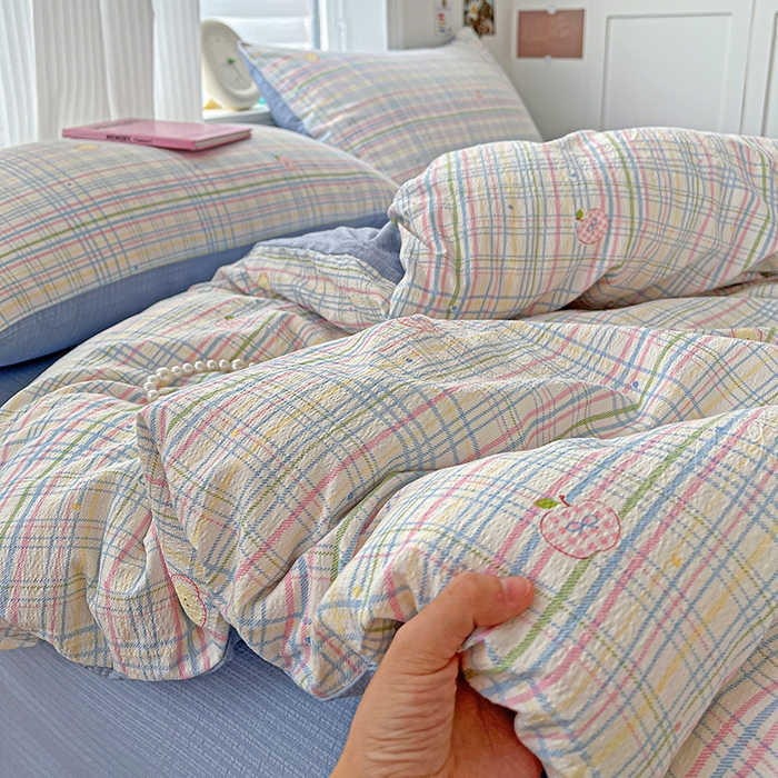 91家纺网 家纺一手货源 找家纺 梦纤绒 2025新款云感木棉皱皱双层纱四件套-简单款 小蓝格