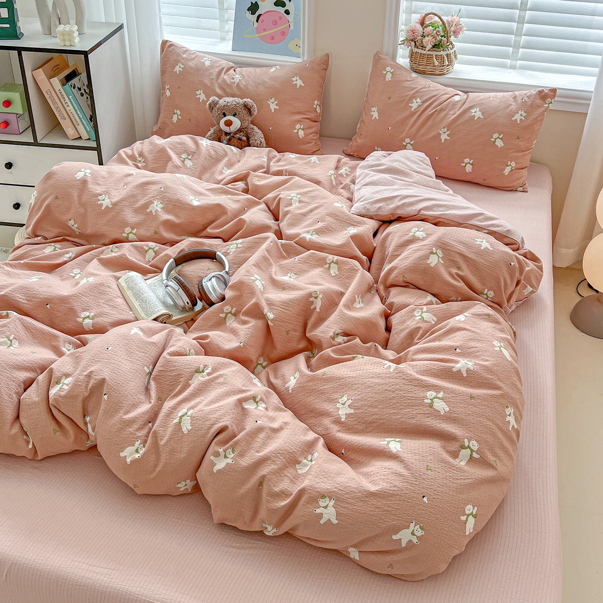 91家纺网 家纺一手货源 找家纺 梦纤绒 2025新款云感木棉皱皱双层纱四件套-简单款 运动健将熊