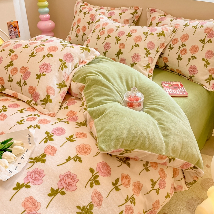 91家纺网 家纺一手货源 找家纺 （总）眠博士 2025新款烂花牛奶绒印花牛奶绒加厚保暖简单款四件套