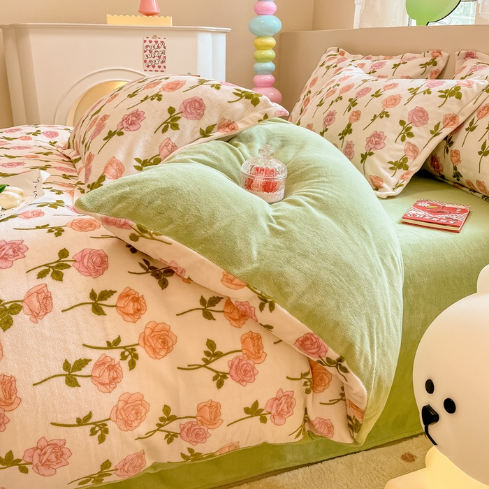 91家纺网 家纺一手货源 找家纺 （总）眠博士 2025新款烂花牛奶绒印花牛奶绒加厚保暖简单款四件套