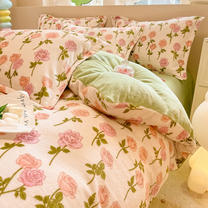 91家纺网 家纺一手货源 找家纺 （总）眠博士 2025新款烂花牛奶绒印花牛奶绒加厚保暖简单款四件套