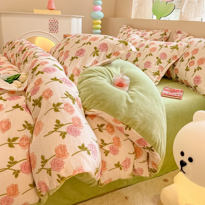 91家纺网 家纺一手货源 找家纺 （总）眠博士 2025新款烂花牛奶绒印花牛奶绒加厚保暖简单款四件套