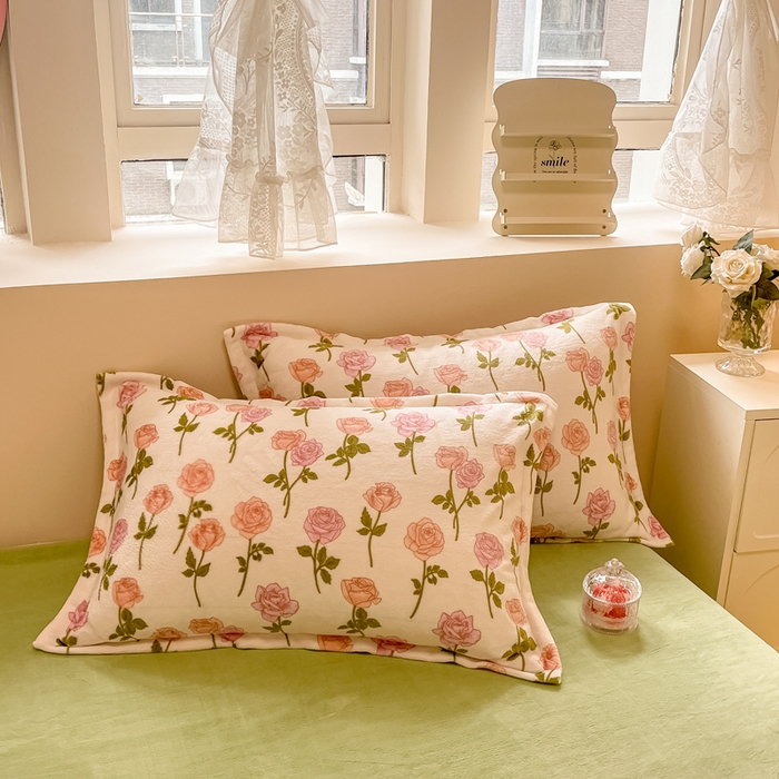 91家纺网 家纺一手货源 找家纺 （总）眠博士 2025新款烂花牛奶绒印花牛奶绒加厚保暖简单款四件套