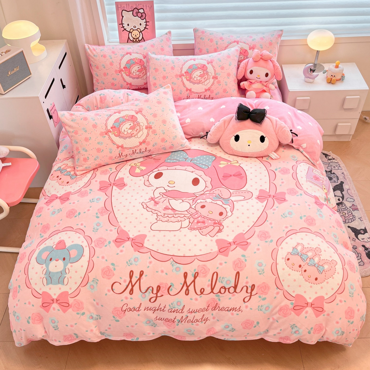 91家纺网 家纺一手货源 找家纺 暮思家居 2025新款正版授权三丽鸥大阪数码印花高克重加厚保暖牛奶绒四件套 绒大阪-花园美乐蒂