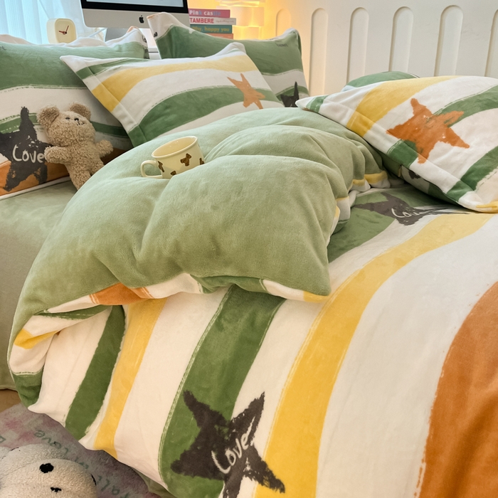 91家纺网 家纺一手货源 找家纺 眠博士 2025新款烂花牛奶绒印花牛奶绒加厚保暖简单款四件套 简单款-灿若繁星