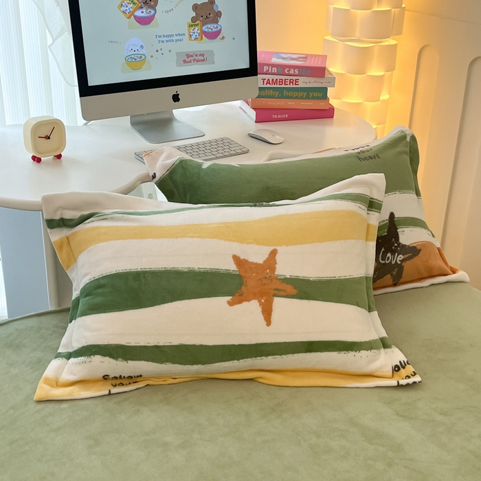 91家纺网 家纺一手货源 找家纺 眠博士 2025新款烂花牛奶绒印花牛奶绒加厚保暖简单款四件套 简单款-灿若繁星