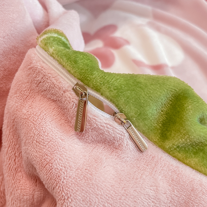 91家纺网 家纺一手货源 找家纺 眠博士 2025新款烂花牛奶绒印花牛奶绒加厚保暖简单款四件套 简单款-草莓女孩