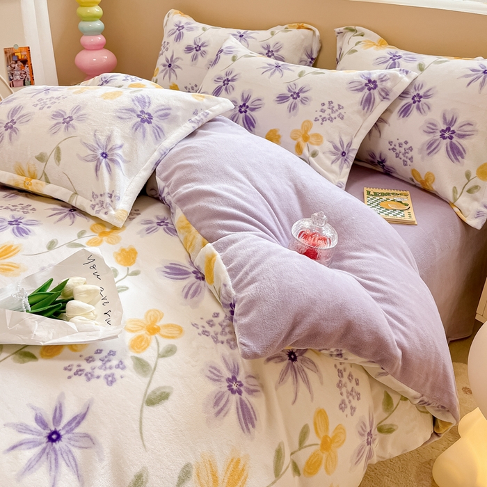 91家纺网 家纺一手货源 找家纺 眠博士 2025新款烂花牛奶绒印花牛奶绒加厚保暖简单款四件套 简单款-花溪紫