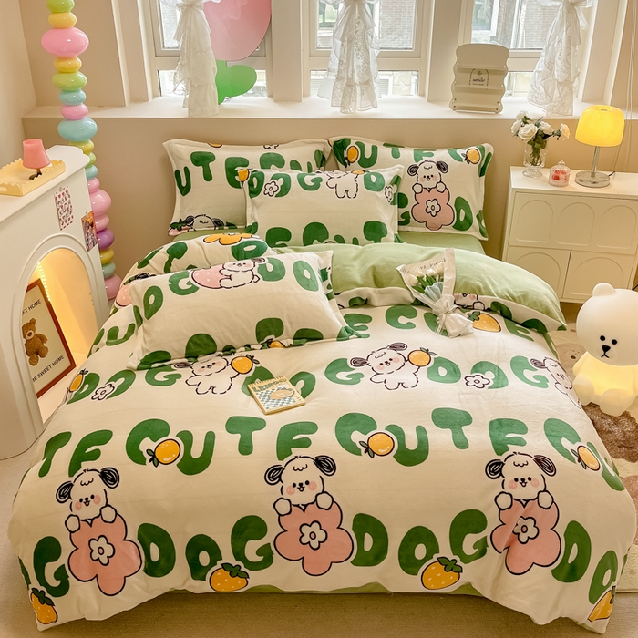 91家纺网 家纺一手货源 找家纺 眠博士 2025新款烂花牛奶绒印花牛奶绒加厚保暖简单款四件套 简单款-快乐汪汪