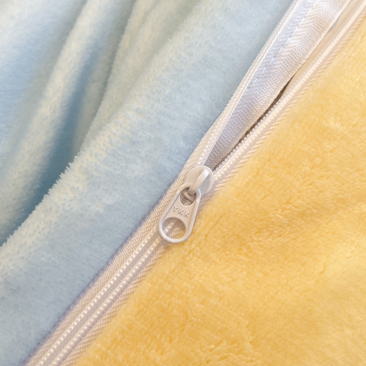 91家纺网 家纺一手货源 找家纺 暮思家居 2025新款正版授权三丽鸥大阪数码印花高克重加厚保暖牛奶绒四件套 绒大阪-布丁狗伙伴