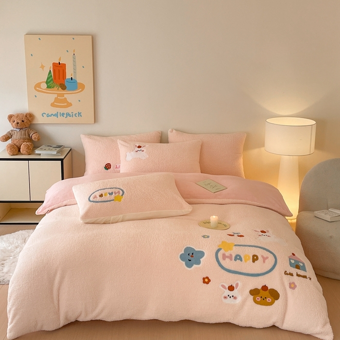 91家纺网 家纺一手货源 找家纺 （总）川悦生活 2025新款泰迪绒毛巾绣卡通四件套