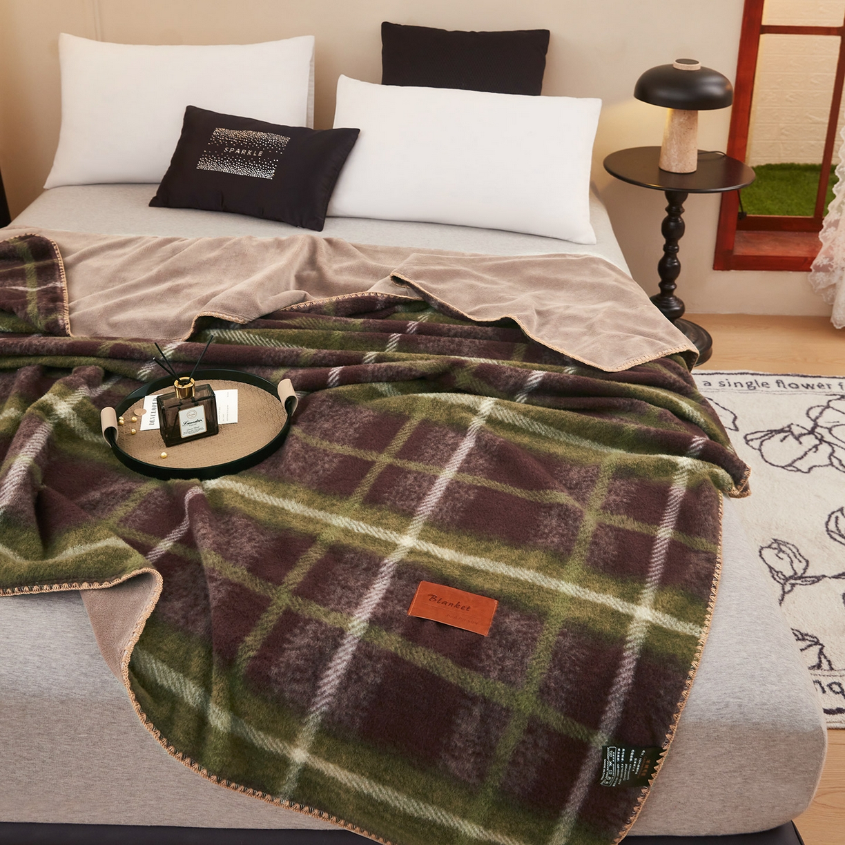 91家纺网 家纺一手货源 找家纺 （总）悦织湾家纺 2025新款双层仿羊绒毛毯羊驼绒盖毯绵仿羊绒毯子轻奢印花被子毯子加厚保暖冬季跨境专供