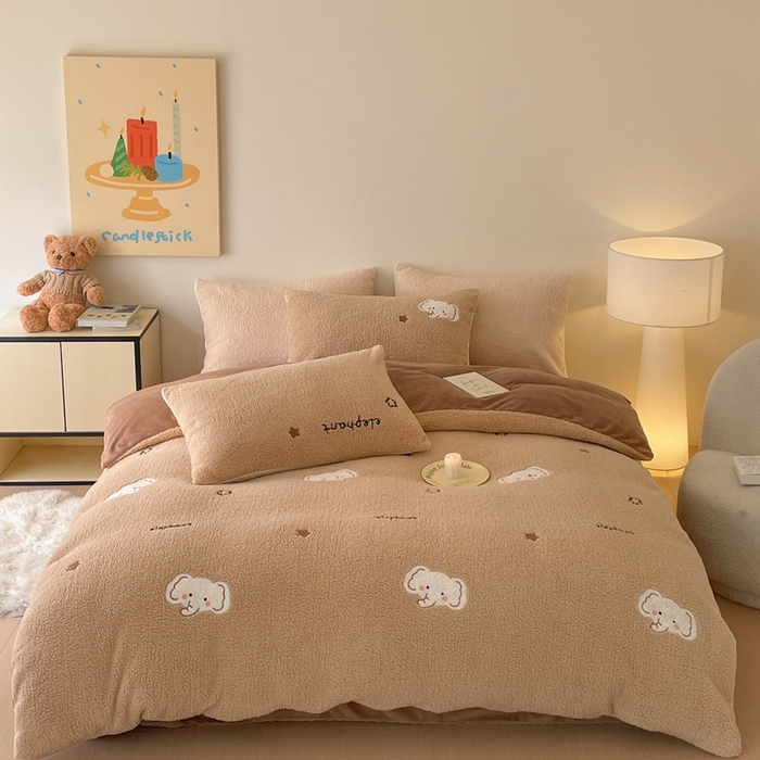 91家纺网 家纺一手货源 找家纺 （总）川悦生活 2025新款泰迪绒毛巾绣卡通四件套