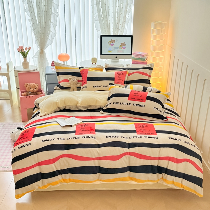 91家纺网 家纺一手货源 找家纺 眠博士 2025新款烂花牛奶绒印花牛奶绒加厚保暖简单款四件套 简单款-律动条纹