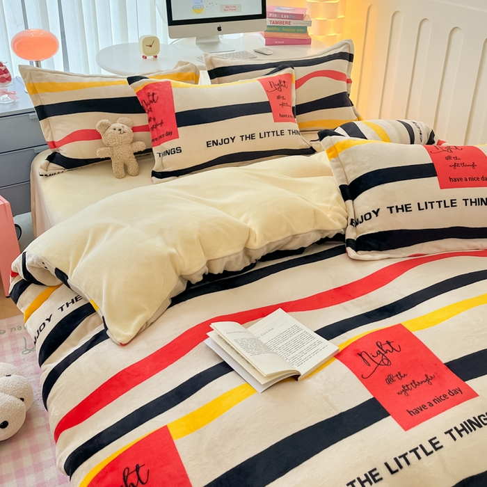 91家纺网 家纺一手货源 找家纺 眠博士 2025新款烂花牛奶绒印花牛奶绒加厚保暖简单款四件套 简单款-律动条纹