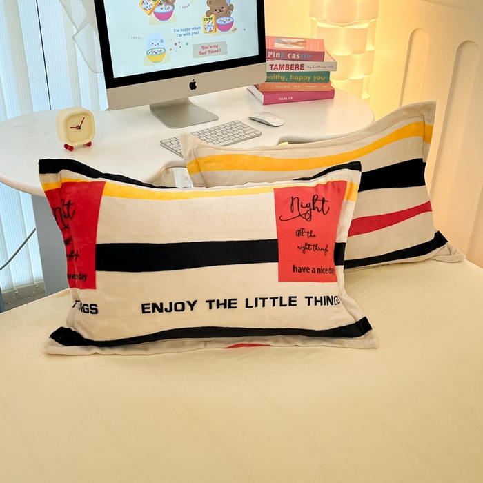 91家纺网 家纺一手货源 找家纺 眠博士 2025新款烂花牛奶绒印花牛奶绒加厚保暖简单款四件套 简单款-律动条纹