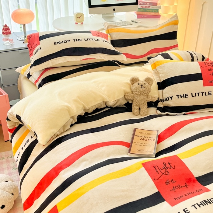 91家纺网 家纺一手货源 找家纺 眠博士 2025新款烂花牛奶绒印花牛奶绒加厚保暖简单款四件套 简单款-律动条纹