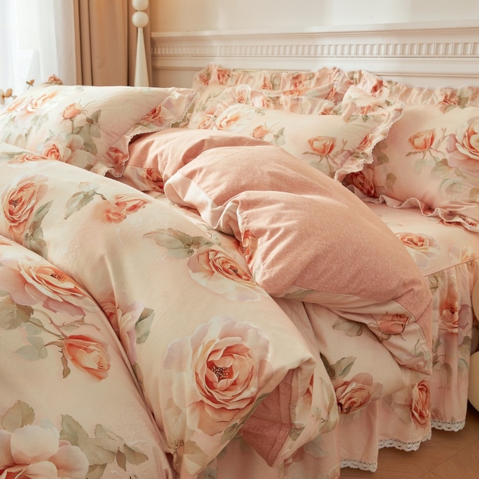 91家纺网 家纺一手货源 找家纺 缦彩 2025新款100%全棉A类数码印花床裙遮丑花边床单床罩四件套 圣托里尼-玉色