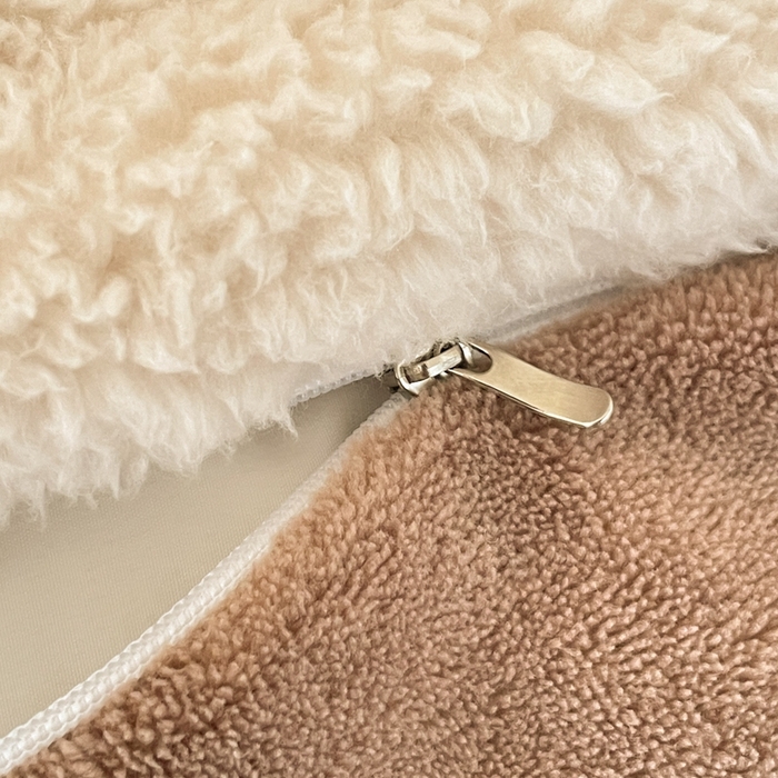 91家纺网 家纺一手货源 找家纺 川悦生活 2025新款泰迪绒毛巾绣卡通四件套 狗仔派对