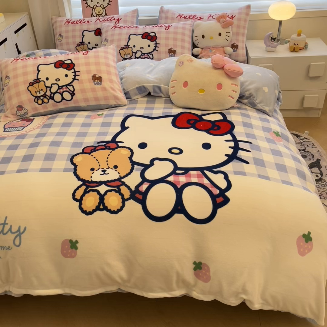 91家纺网 家纺一手货源 找家纺 暮思家居 2025新款正版授权三丽鸥大阪数码印花高克重加厚保暖牛奶绒四件套 绒大阪-格子KT