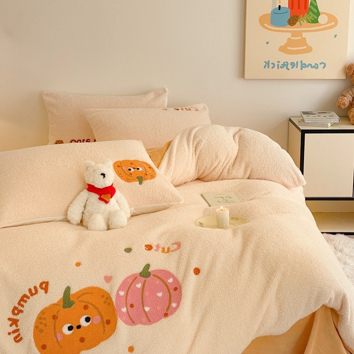 91家纺网 家纺一手货源 找家纺 川悦生活 2025新款泰迪绒毛巾绣卡通四件套 怪味南瓜