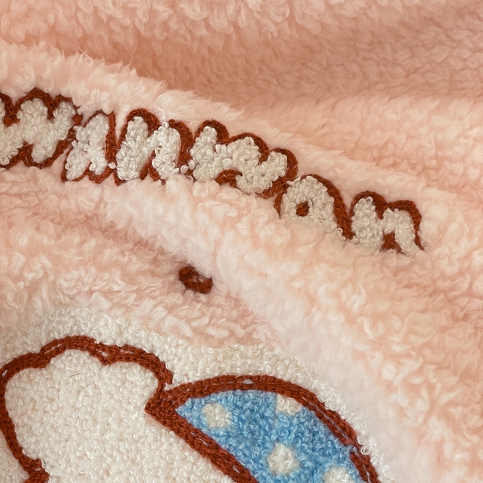 91家纺网 家纺一手货源 找家纺 川悦生活 2025新款泰迪绒毛巾绣卡通四件套 好梦小狗