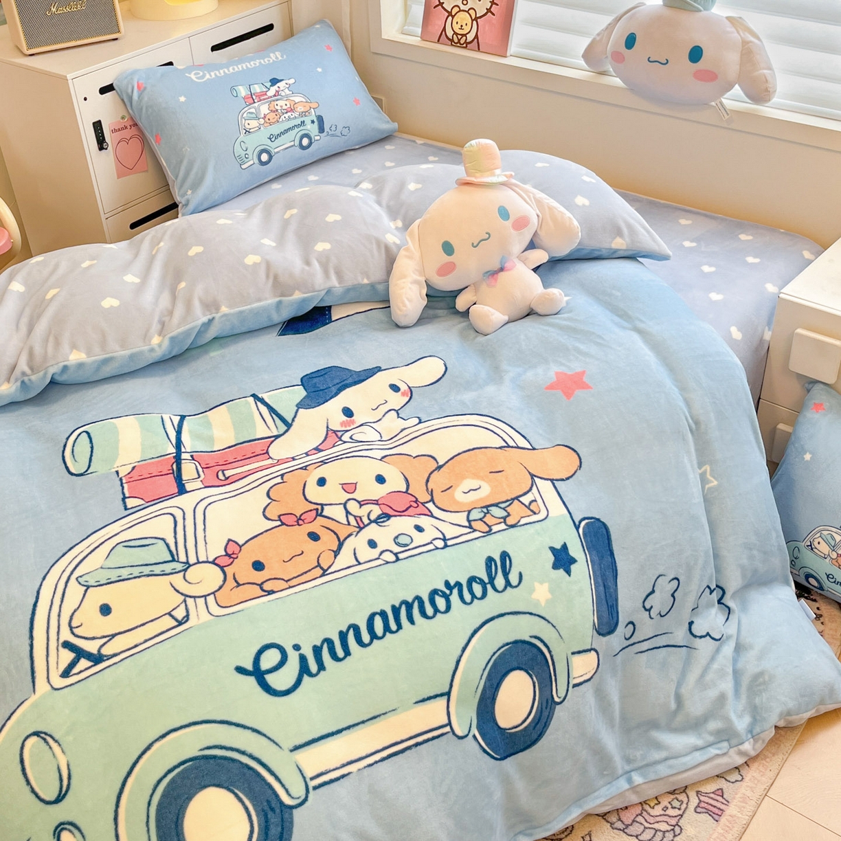 91家纺网 家纺一手货源 找家纺 暮思家居 2025新款正版授权三丽鸥大阪数码印花高克重加厚保暖牛奶绒四件套 绒大阪-伙伴玉桂狗