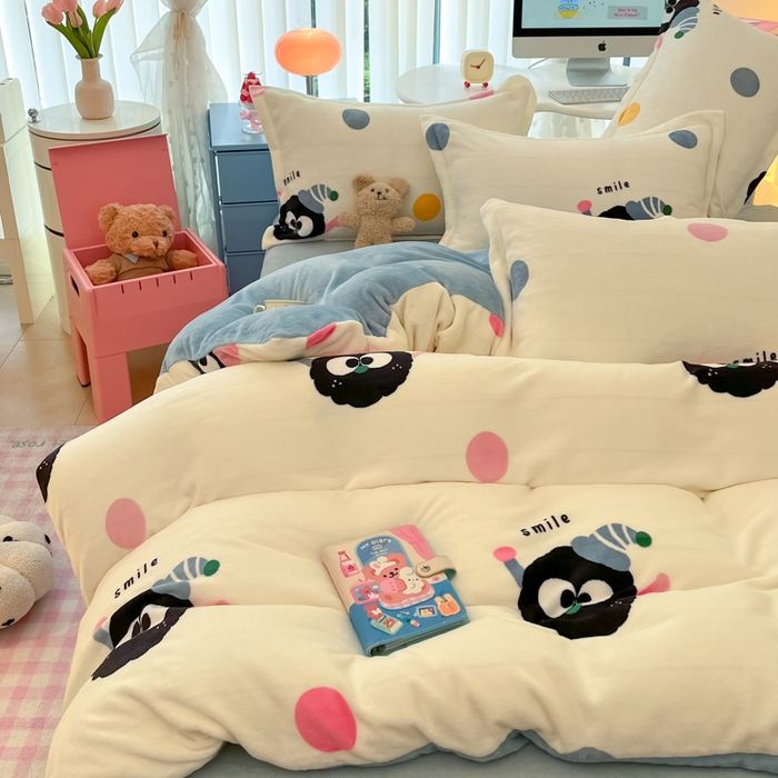 91家纺网 家纺一手货源 找家纺 眠博士 2025新款烂花牛奶绒印花牛奶绒加厚保暖简单款四件套 简单款-莓烦恼