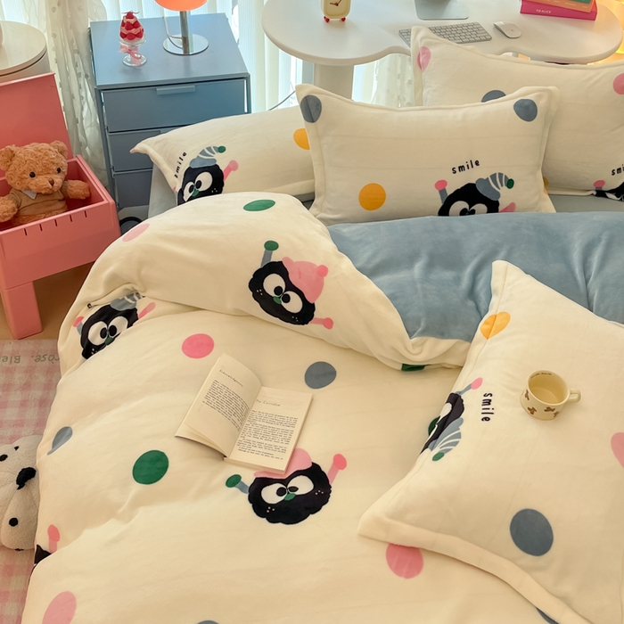 91家纺网 家纺一手货源 找家纺 眠博士 2025新款烂花牛奶绒印花牛奶绒加厚保暖简单款四件套 简单款-莓烦恼