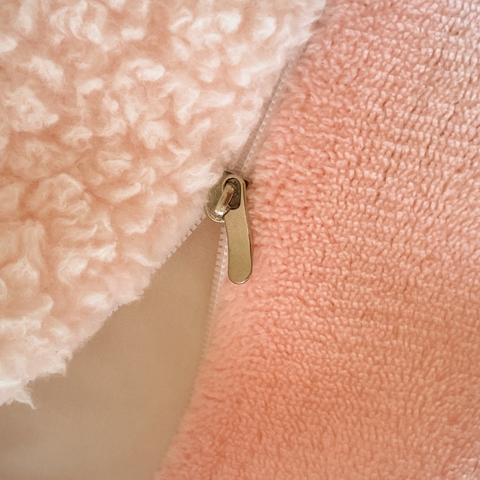 91家纺网 家纺一手货源 找家纺 川悦生活 2025新款泰迪绒毛巾绣卡通四件套 花田兔宝