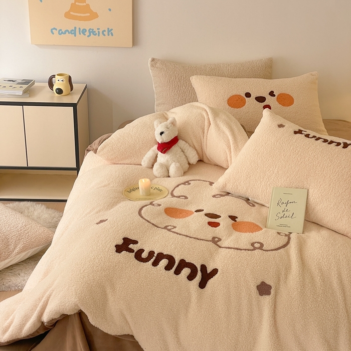 91家纺网 家纺一手货源 找家纺 川悦生活 2025新款泰迪绒毛巾绣卡通四件套 糯小熊