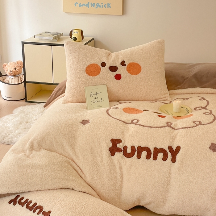 91家纺网 家纺一手货源 找家纺 川悦生活 2025新款泰迪绒毛巾绣卡通四件套 糯小熊