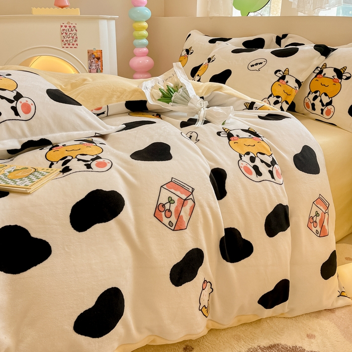 91家纺网 家纺一手货源 找家纺 眠博士 2025新款烂花牛奶绒印花牛奶绒加厚保暖简单款四件套 简单款-奶牛宝贝