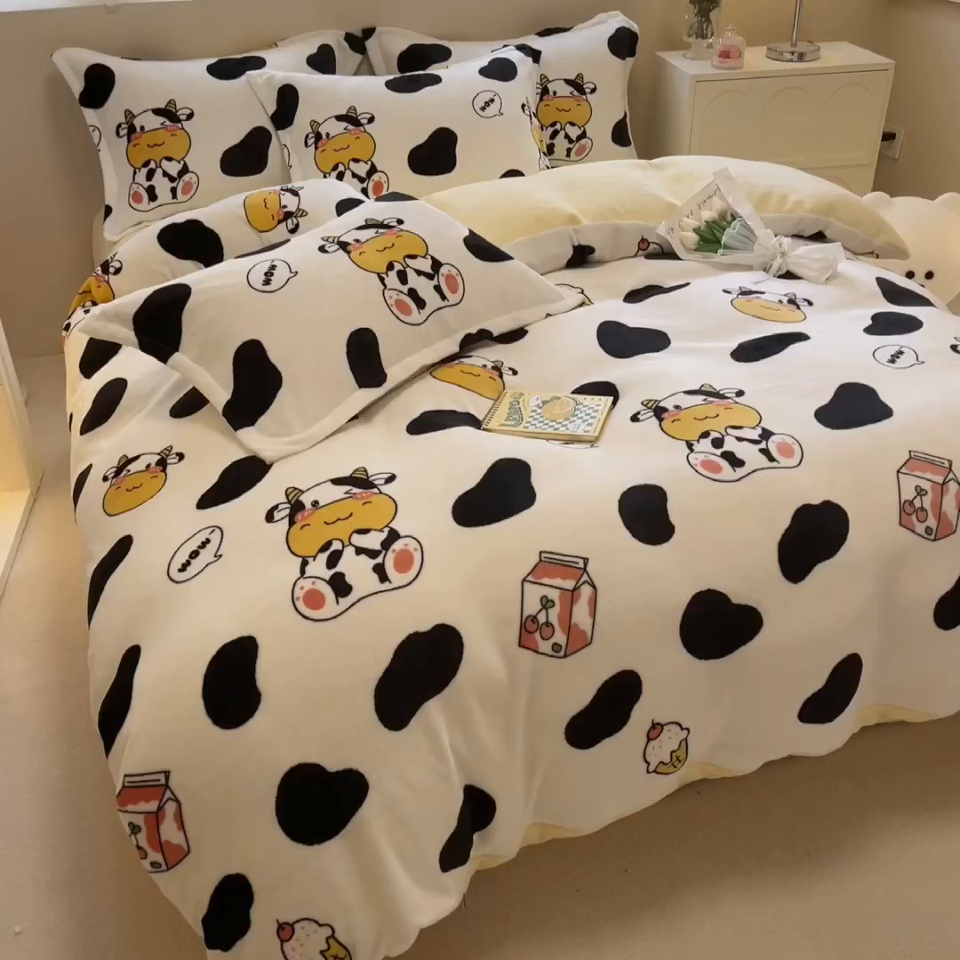 91家纺网 家纺一手货源 找家纺 眠博士 2025新款烂花牛奶绒印花牛奶绒加厚保暖简单款四件套 简单款-奶牛宝贝