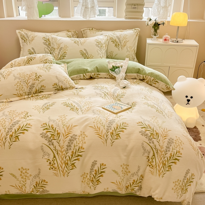 91家纺网 家纺一手货源 找家纺 眠博士 2025新款烂花牛奶绒印花牛奶绒加厚保暖简单款四件套 简单款-青叶飘逸-绿