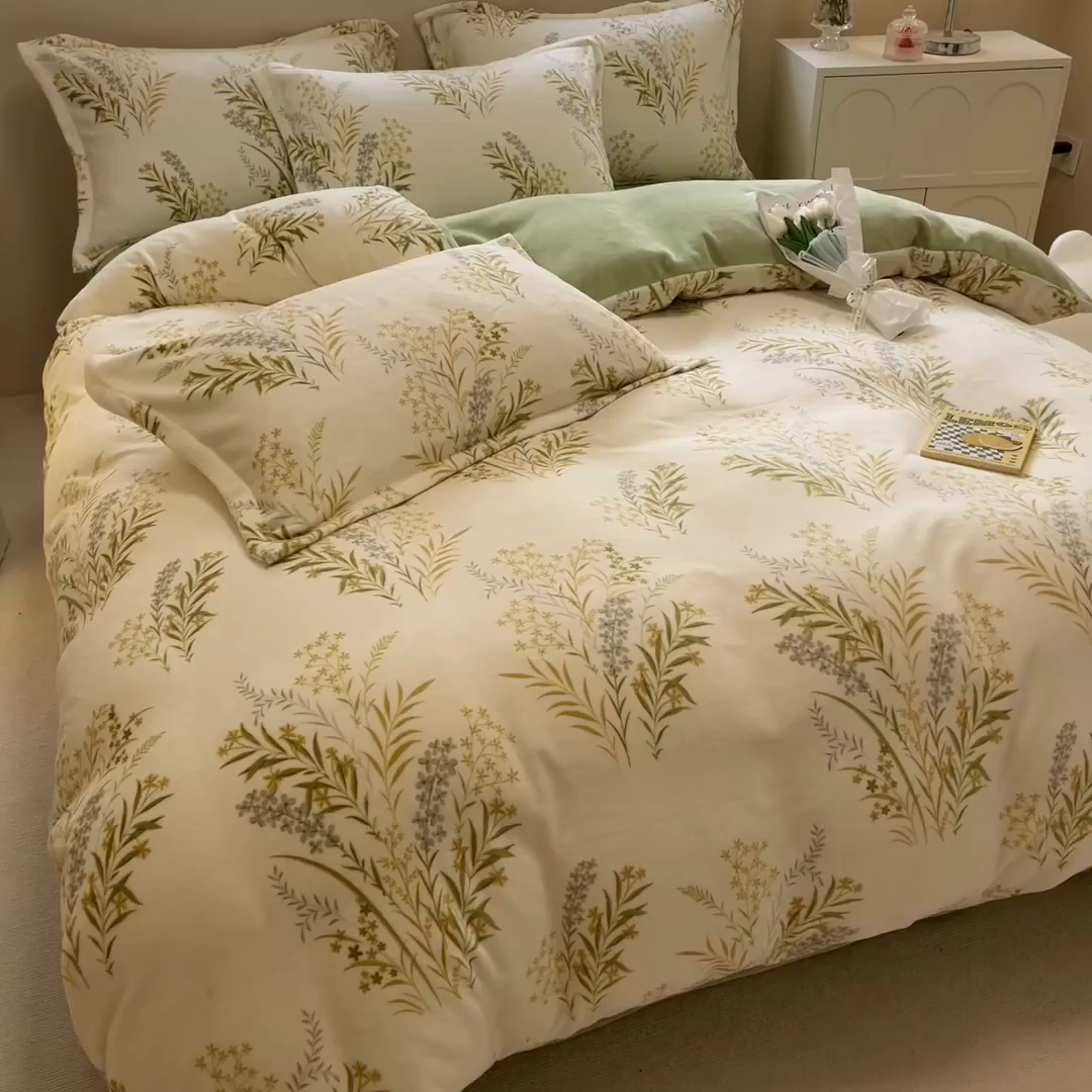 91家纺网 家纺一手货源 找家纺 眠博士 2025新款烂花牛奶绒印花牛奶绒加厚保暖简单款四件套 简单款-青叶飘逸-绿