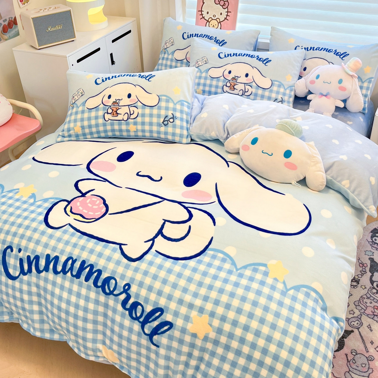 91家纺网 家纺一手货源 找家纺 暮思家居 2025新款正版授权三丽鸥大阪数码印花高克重加厚保暖牛奶绒四件套 绒大阪-快乐玉桂狗