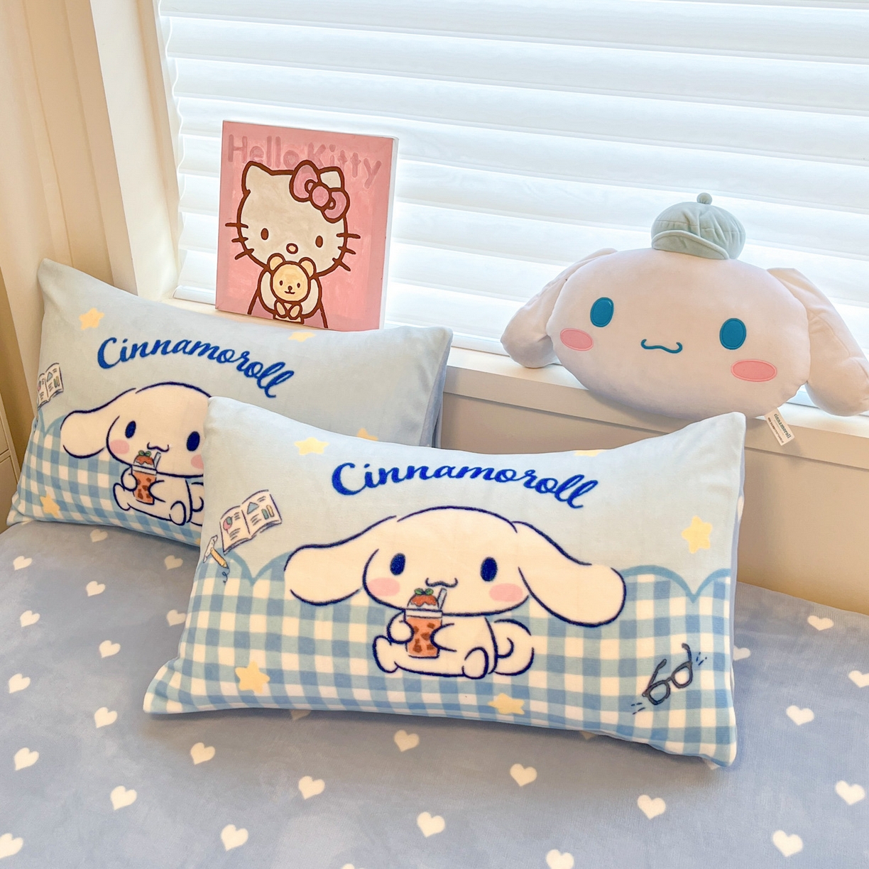 91家纺网 家纺一手货源 找家纺 暮思家居 2025新款正版授权三丽鸥大阪数码印花高克重加厚保暖牛奶绒四件套 绒大阪-快乐玉桂狗