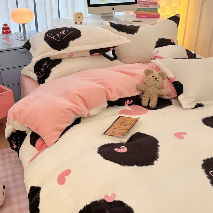 91家纺网 家纺一手货源 找家纺 眠博士 2025新款烂花牛奶绒印花牛奶绒加厚保暖简单款四件套 简单款-少女梦