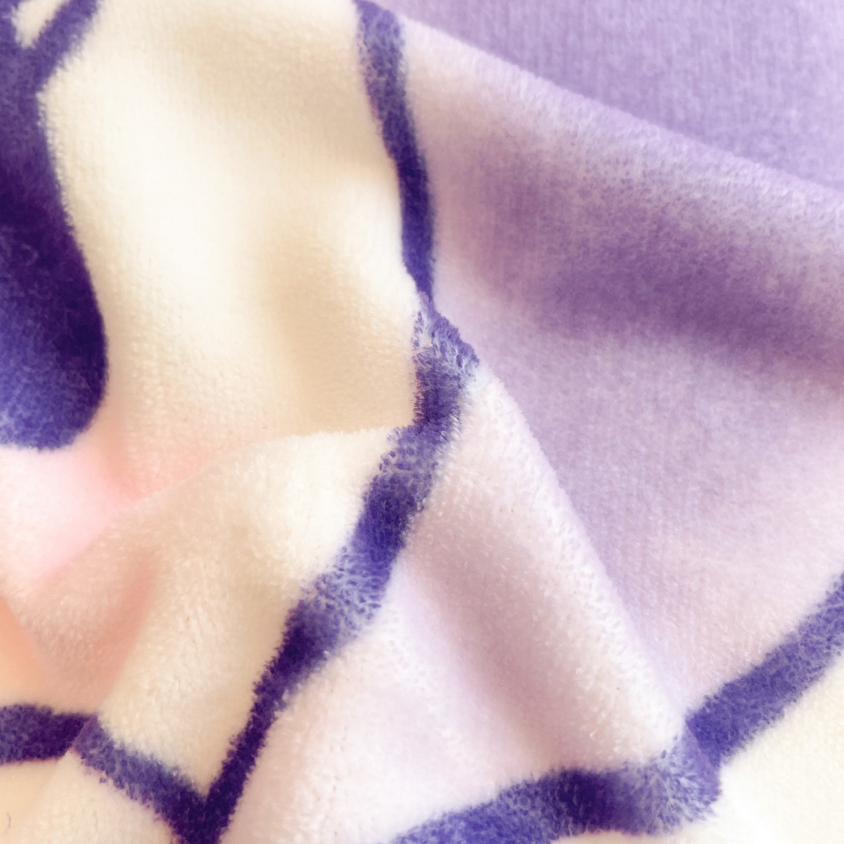 91家纺网 家纺一手货源 找家纺 暮思家居 2025新款正版授权三丽鸥大阪数码印花高克重加厚保暖牛奶绒四件套 绒大阪-梦想库洛米