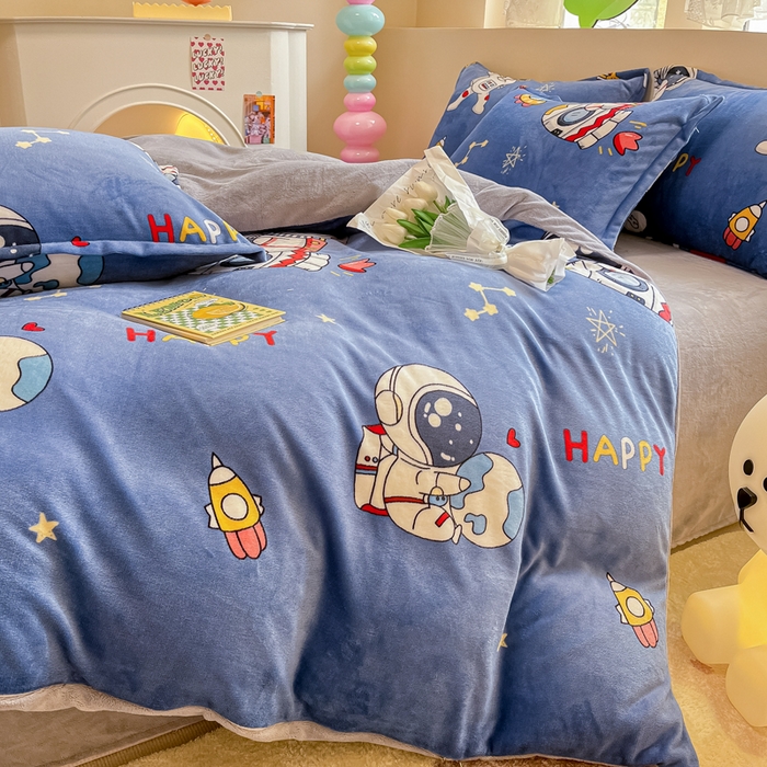 91家纺网 家纺一手货源 找家纺 眠博士 2025新款烂花牛奶绒印花牛奶绒加厚保暖简单款四件套 简单款-太空小子