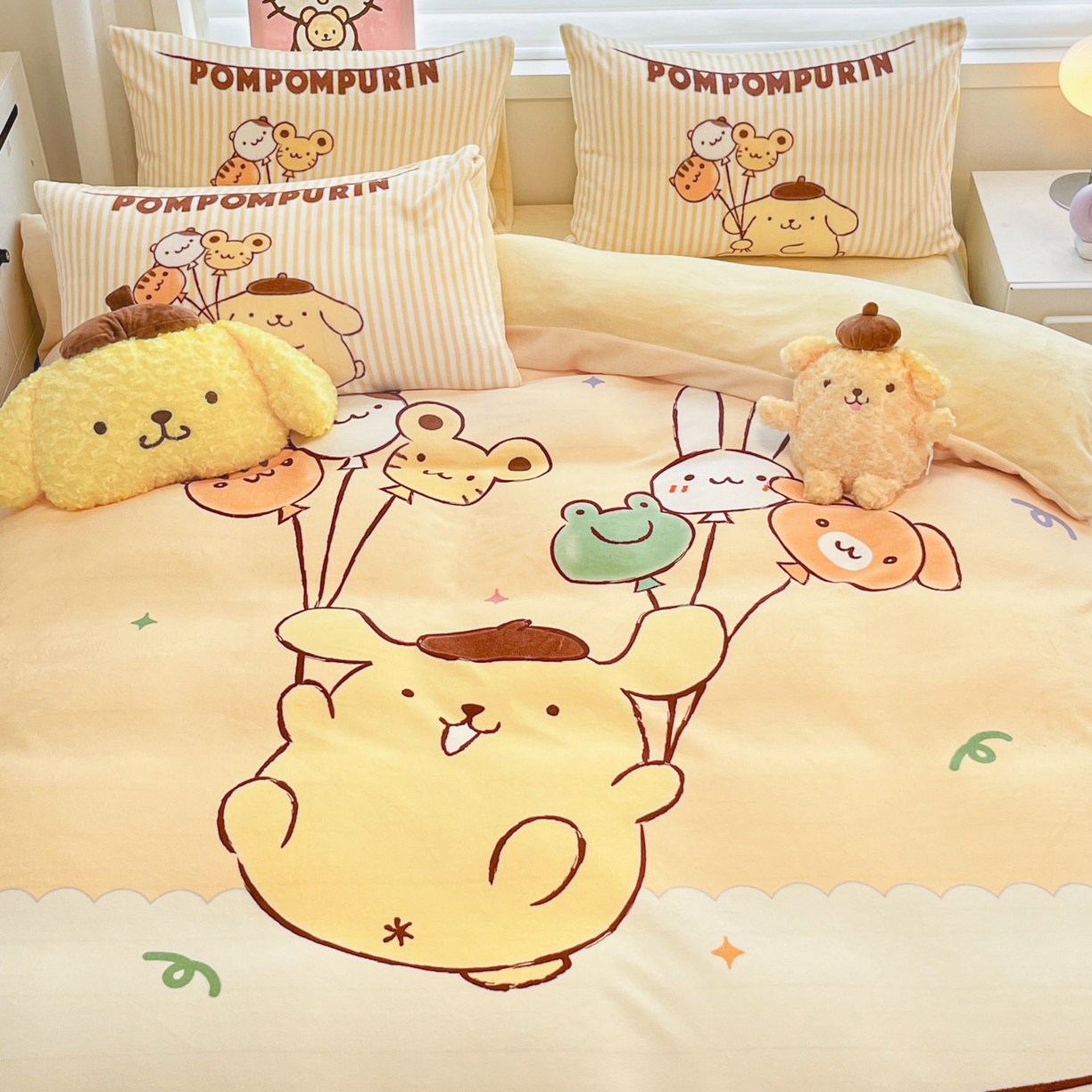 91家纺网 家纺一手货源 找家纺 暮思家居 2025新款正版授权三丽鸥大阪数码印花高克重加厚保暖牛奶绒四件套 绒大阪-奶黄包布丁狗