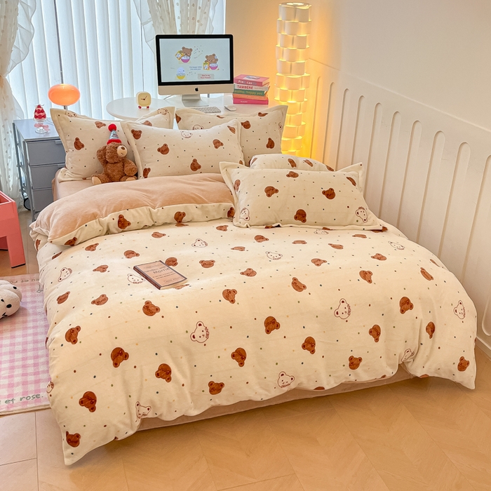 91家纺网 家纺一手货源 找家纺 眠博士 2025新款烂花牛奶绒印花牛奶绒加厚保暖简单款四件套 简单款-温柔小熊