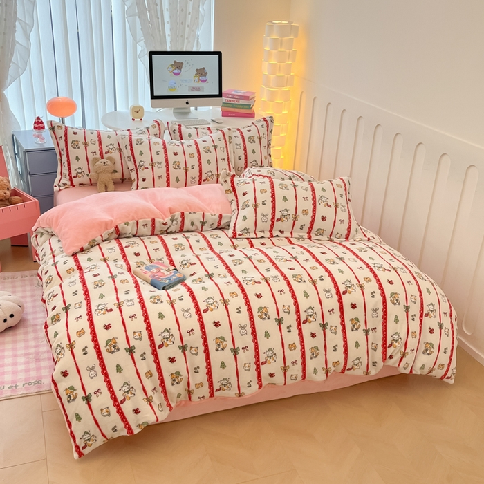 91家纺网 家纺一手货源 找家纺 眠博士 2025新款烂花牛奶绒印花牛奶绒加厚保暖简单款四件套 简单款-幸福小猫